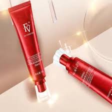 FV Waterproof Dewy Foundation with Natural Finish Nourishing 30g